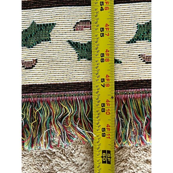 Christmas tapestry blanket, tree, holly, toys lightweight LARGE 50 x 60 - Picture 6 of 9